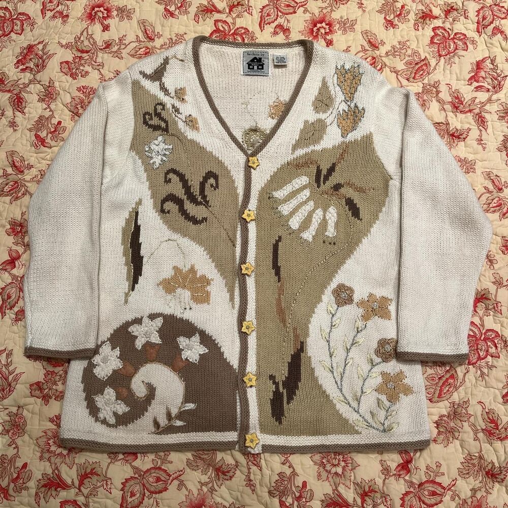 Vintage Storybook Knits Floral Lilly Earth tone Pearl Sweater!